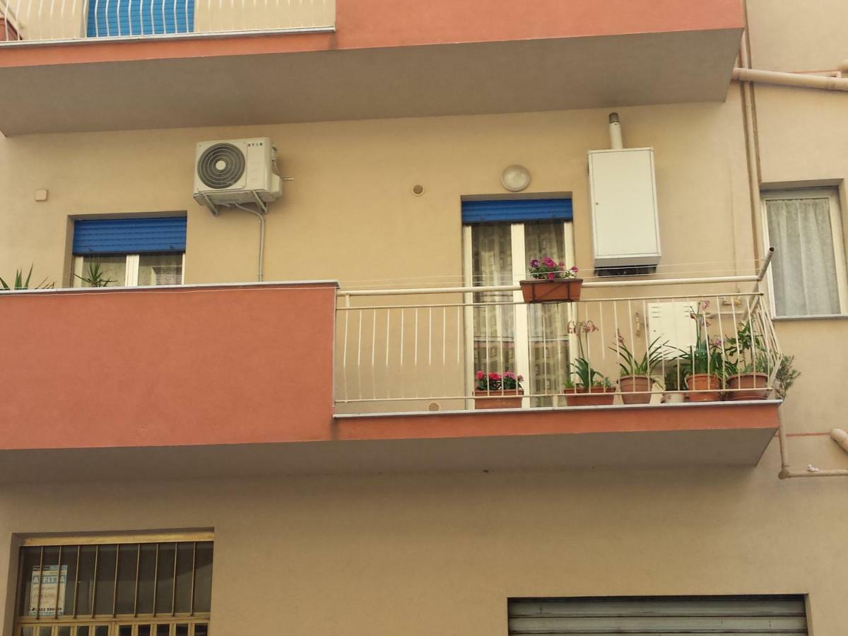 Nonna Lella'S House Apartment Agrigento Ngoại thất bức ảnh