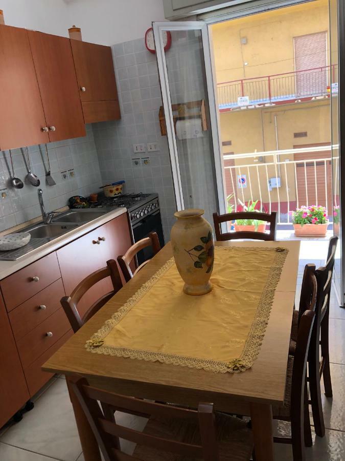 Nonna Lella'S House Apartment Agrigento Ngoại thất bức ảnh